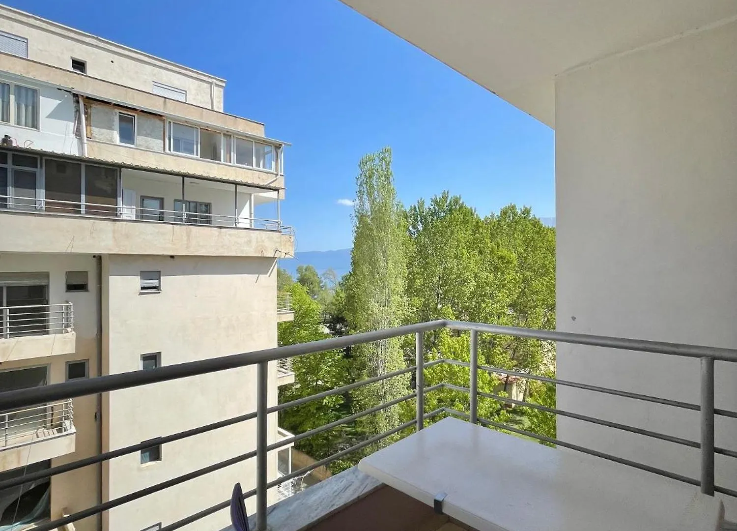 Sunrise Apartment Pogradec